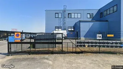 Industrilokaler till försäljning i Huddinge - Bild från Google Street View