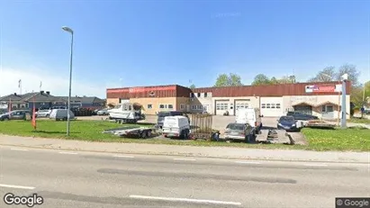 Industrilokaler till försäljning i Heby - Bild från Google Street View
